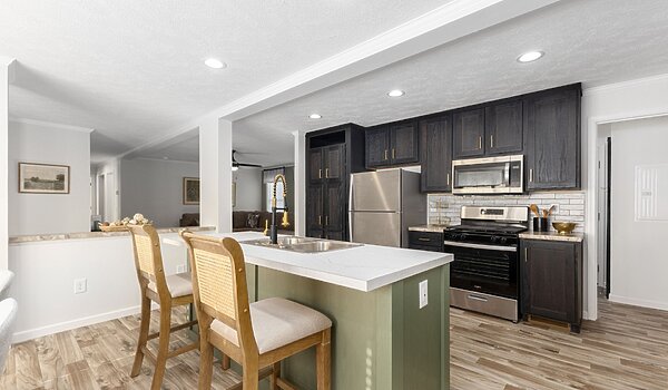 Eastland Concepts Ranch / 28563L Kitchen 148385