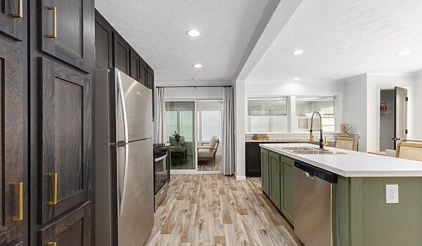 Eastland Concepts Ranch / 28563L Kitchen 148387