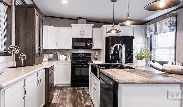 Eastland Concepts Ranch / 28643E Kitchen 148473