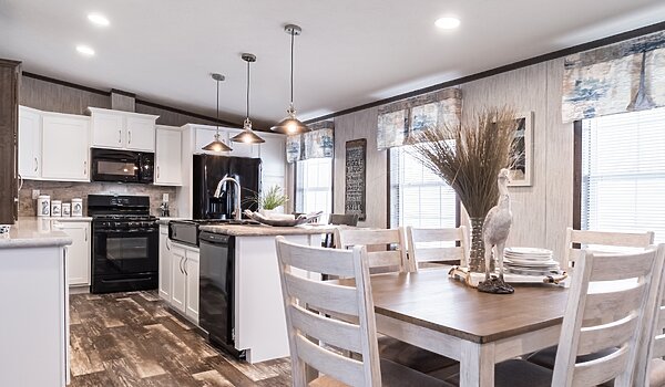 Eastland Concepts Ranch / 28643E Kitchen 148474