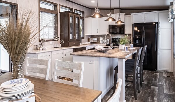 Eastland Concepts Ranch / 28643E Kitchen 148476