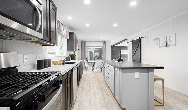 Eastland Concepts Ranch / 28683A Kitchen 148501