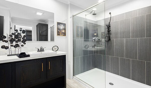 Eastland Concepts Ranch / 28683A Bathroom 148521