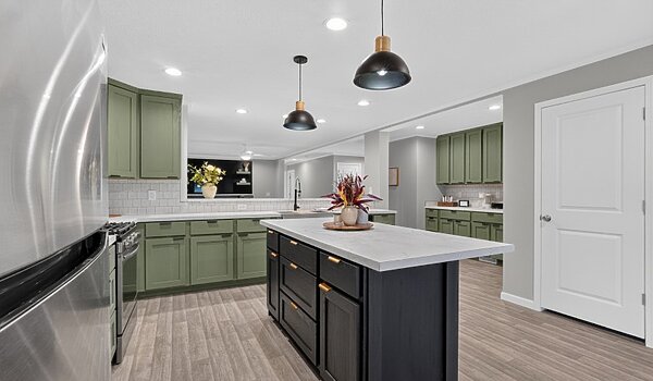 Eastland Concepts Ranch / Augusta 32683A Kitchen 148529