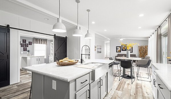 Eastland Concepts Ranch / 28643F Kitchen 148556
