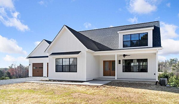 Nationwide Homestead / Farmhouse II Cape Exterior 108510