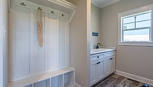 Nationwide Homestead / Farmhouse IV Ranch Utility 114305
