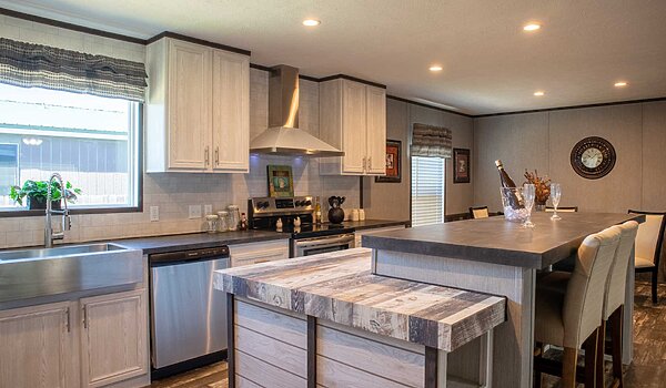 Vision / The Shoreline 41VIS28663AH Interior 121555