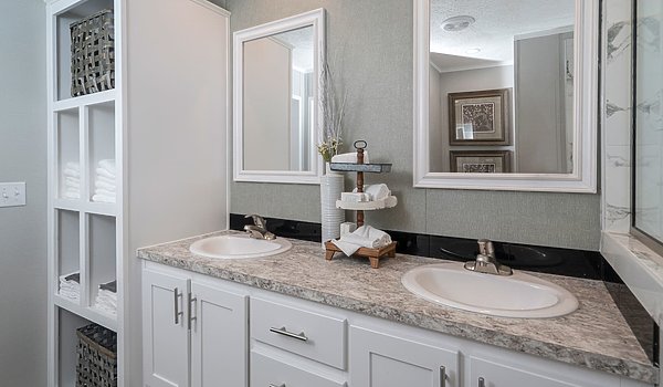 Elite Series / The Spruce Pine 2852-02 Bathroom 62536