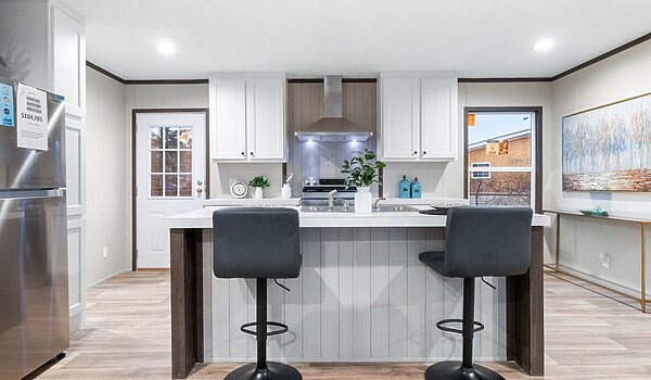 MiYO / The Discover 35MYO32563AH Interior 121280