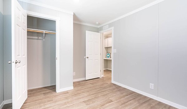 Magellan / Piccard 7648 Interior 119301