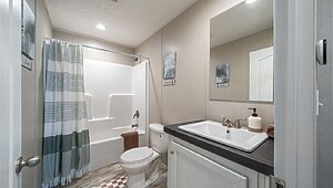Savannah Living / Benjamin 37SAV28483BH Bathroom 144049