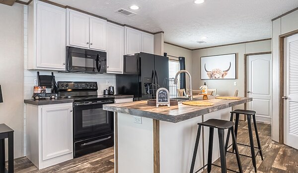 Savannah Living / Riverhaven 37SAV16763BH Kitchen 144408