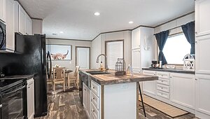 Savannah Living / Riverhaven 37SAV16763BH Kitchen 144405
