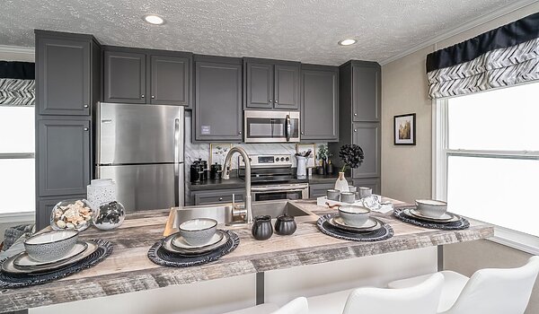 Savannah Living / Riverview 37SAV16602AH Kitchen 144446