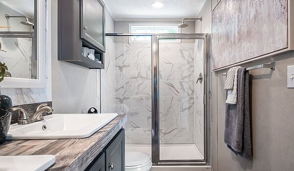 Savannah Living / Riverview 37SAV16602AH Bathroom 144483