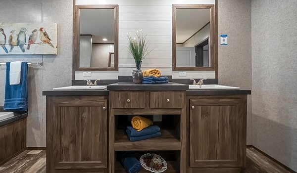 Savannah Living / Locklear 37SAV32684AH Bathroom 144536