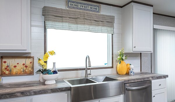 Savannah Living / Locklear 37SAV32684AH Kitchen 144512