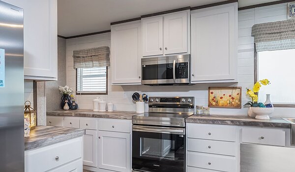 Savannah Living / Locklear 37SAV32684AH Kitchen 144511