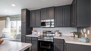 Savannah Living / The Driftwood 37SAV16763TH Kitchen 143984