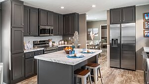 Savannah Living / The Driftwood 37SAV16763TH Kitchen 143987