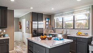 Savannah Living / The Driftwood 37SAV16763TH Kitchen 143988