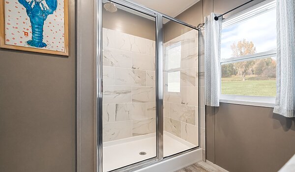 Savannah Living / The Driftwood 37SAV16763TH Bathroom 143998