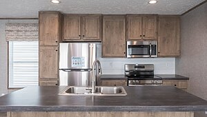 Savannah Living / Lakeside Cottage 37SAV16481AH Kitchen 144010