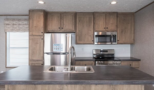 Savannah Living / Lakeside Cottage 37SAV16481AH Kitchen 144010