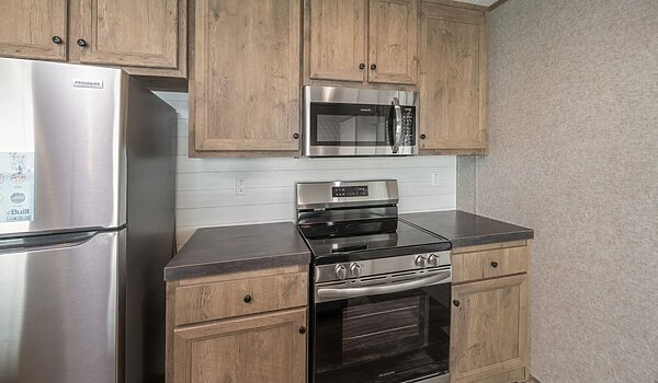 Savannah Living / Lakeside Cottage 37SAV16481AH Kitchen 144011