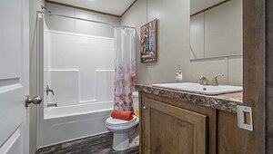 Savannah Living / Bella Vista 37SAV28563CH Bathroom 144070