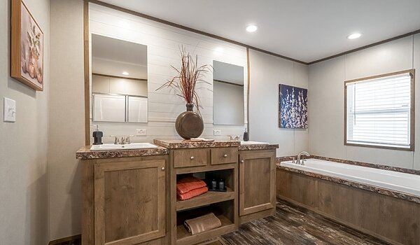 Savannah Living / Bella Vista 37SAV28563CH Bathroom 144072