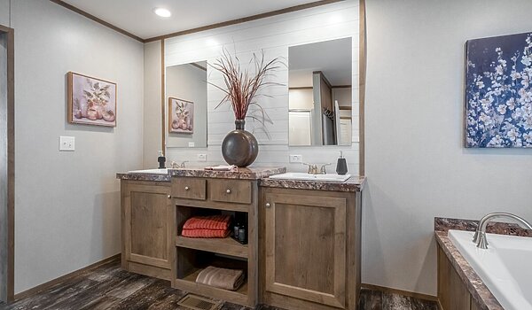Savannah Living / Bella Vista 37SAV28563CH Bathroom 144075