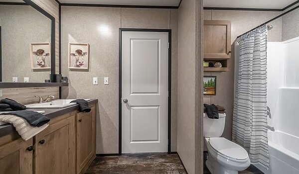 Savannah Living / The Tributary 37SAV32563AH Interior 144087