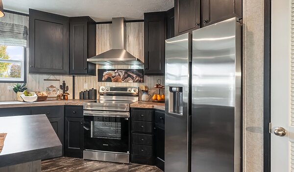 Savannah Living / The Tributary 37SAV32563AH Kitchen 144081