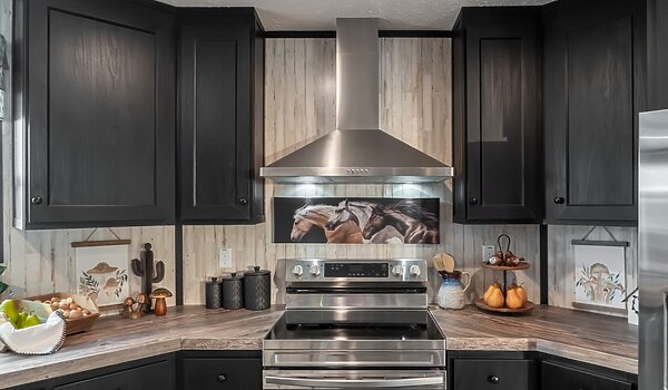 Savannah Living / The Tributary 37SAV32563AH Kitchen 144086