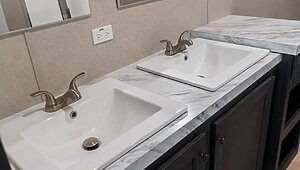 Promotional / Platinum Anniversary 37ANN28523AH Bathroom 144119