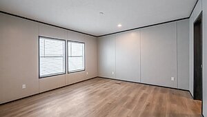 Promotional / Platinum Anniversary 37ANN28523AH Interior 144112