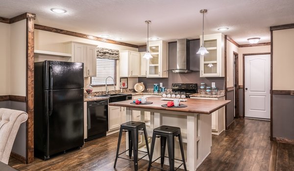 Commander / The Wood Duck Kitchen 8119