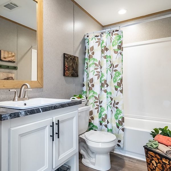 Epic Journey / The Boone 30CEJ28564AH Bathroom 55809