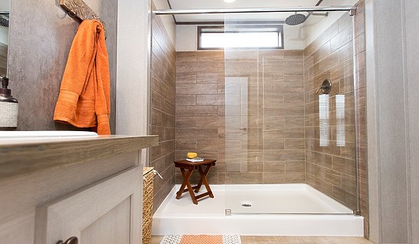 Smart Buy / 16803W Bathroom 33520