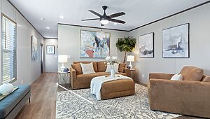 Retreat Living / 16682A 31RLS16682AH Interior 100183