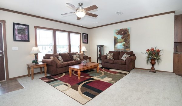 Schult / The Charleston Interior 9724