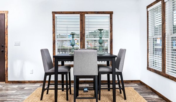Schult / The Lily-Mae Interior 27944