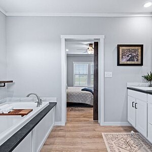 Alpine Series / The Denali 32SAP32683AH Interior 120069