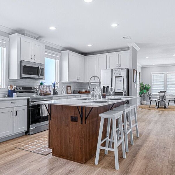 Alpine Series / The Denali 32SAP32683AH Interior 120058