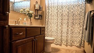 Prow Homes / Cedarwood Bathroom 57867
