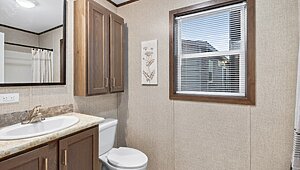 Vista / The Greenbrier 16763L Bathroom 153448