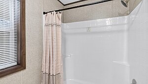 Vista / The Greenbrier 16763L Bathroom 153449