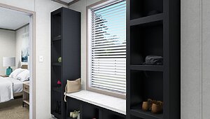 Pulse Series / 5228-5785 95PLH28523GH Interior 140622